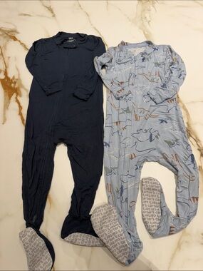 Carter’s Set of 2 Baby Footed One-Piece Pajamas - Navy & Light Blue Dino 18m